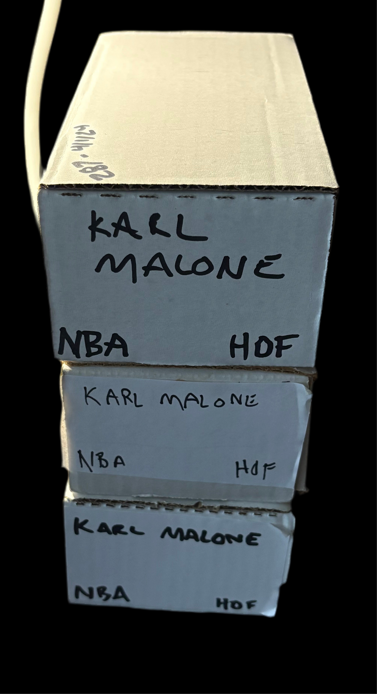 🔥 MASSIVE ~1000 Karl Malone Basketball HOF NBA Card Lot – ALL SLEEVED –